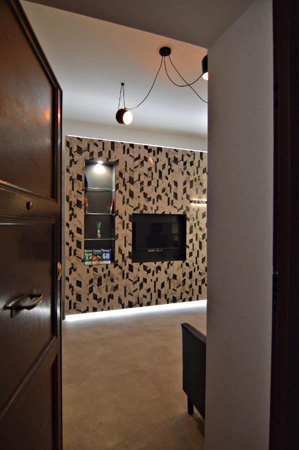Flatinrome Trastevere Rooms Rome Exterior photo